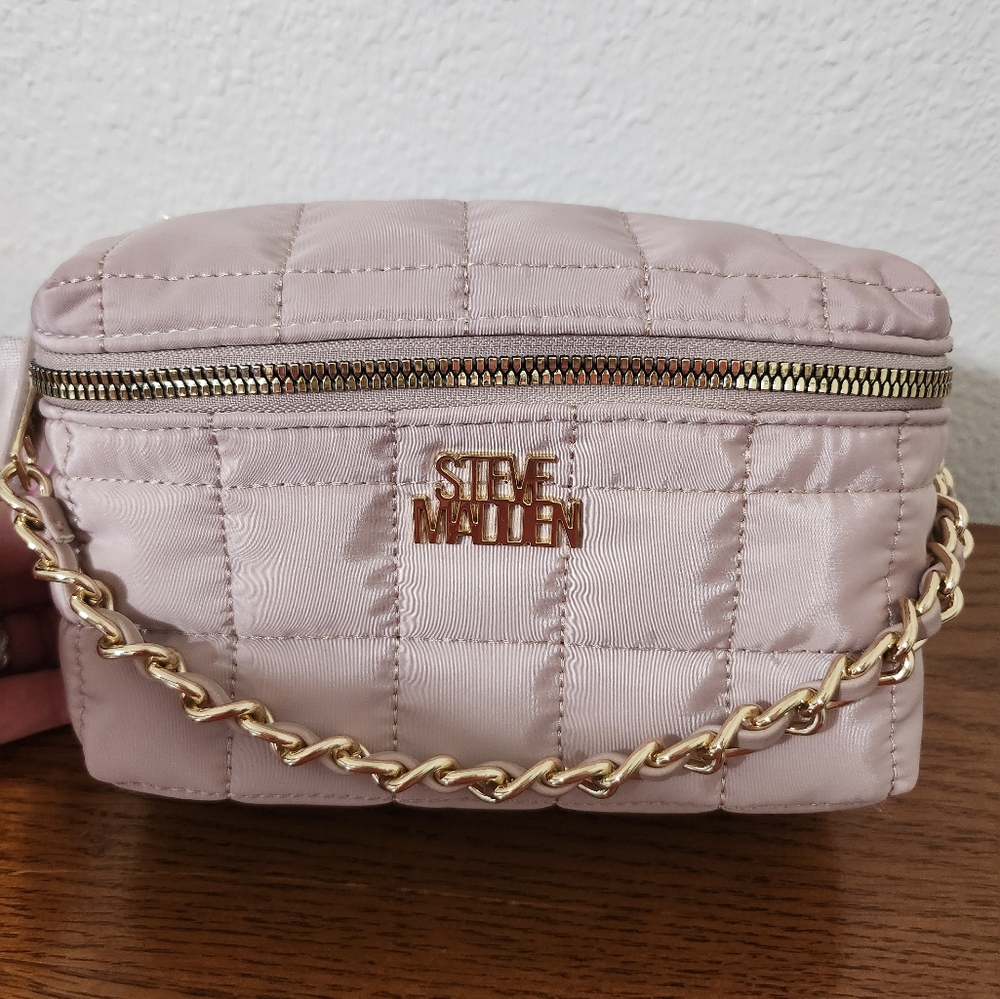 Steve Madden Rose Gold Belt Bag with Gold Chain. Excellent Condition